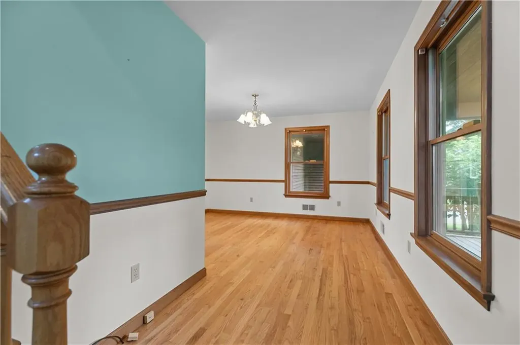 3552 Main Road Tiverton RI 02878