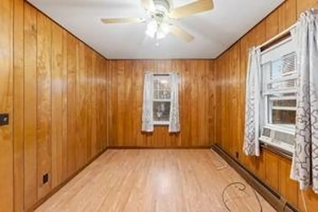68 Wilson Avenue Warwick RI 02889