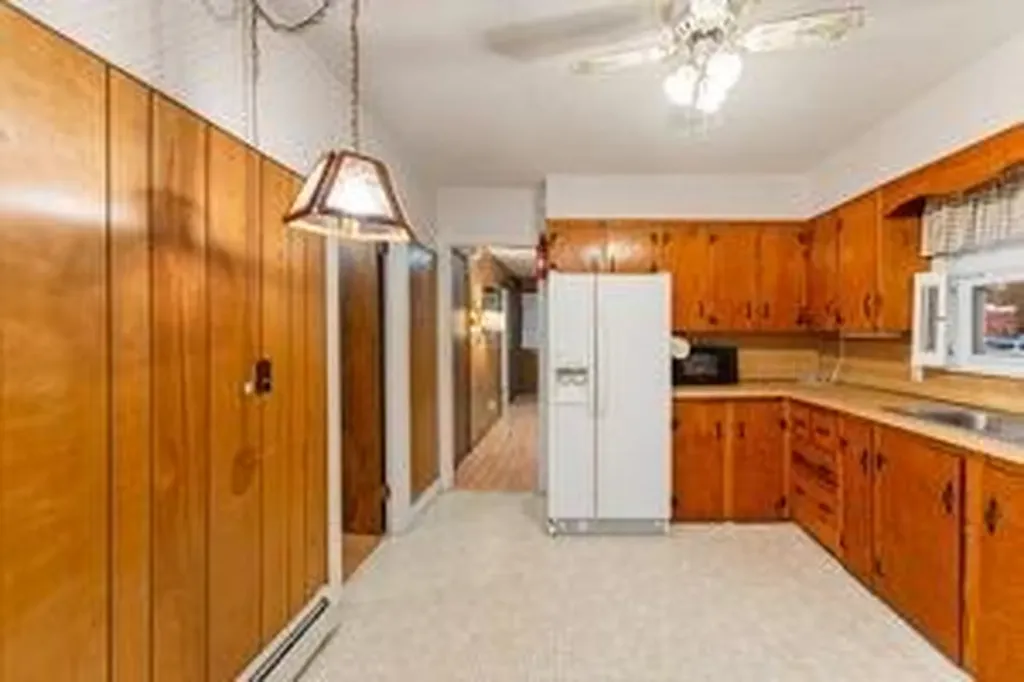 68 Wilson Avenue Warwick RI 02889