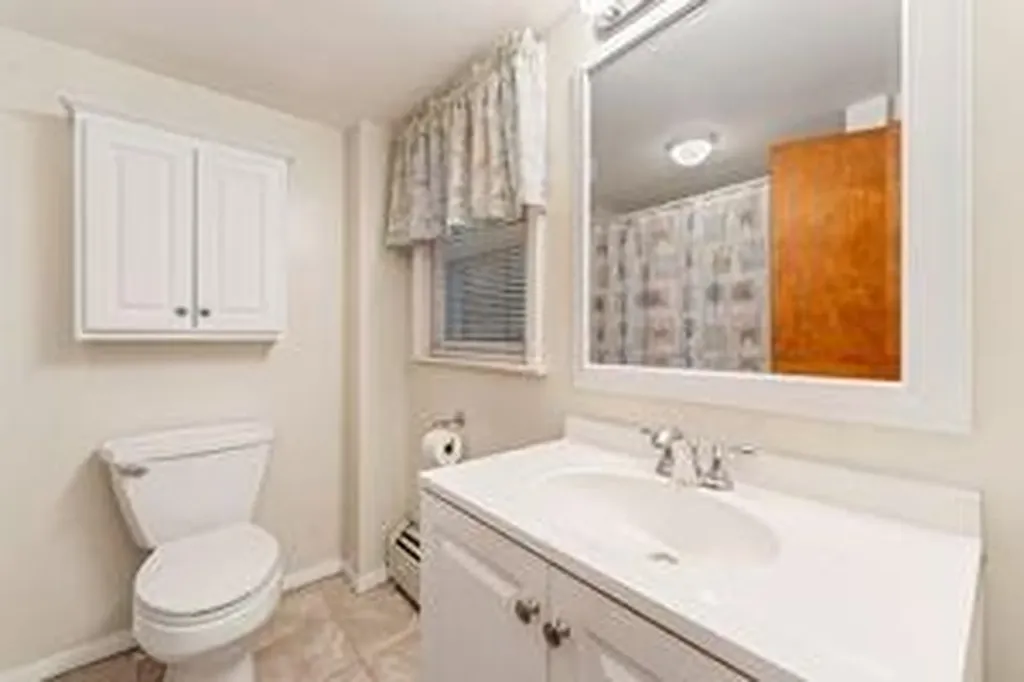 68 Wilson Avenue Warwick RI 02889