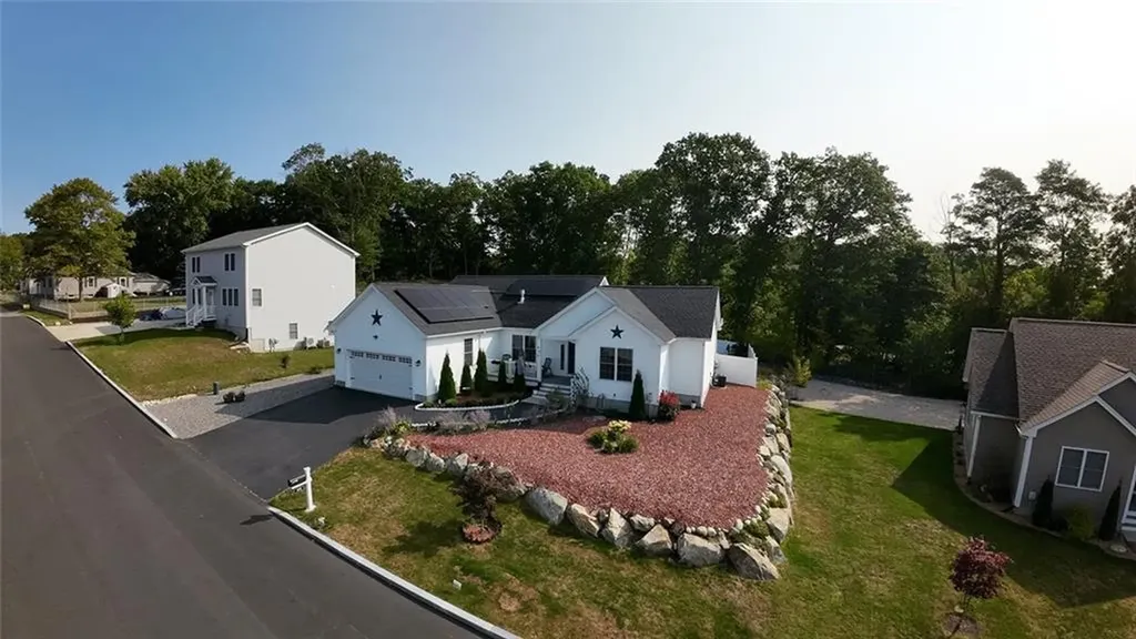 456 Lucille Street Woonsocket RI 02895