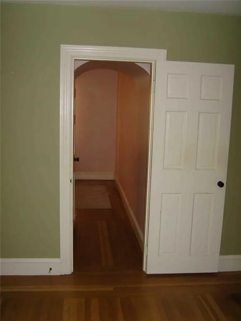 69 Home Avenue Providence RI 02908