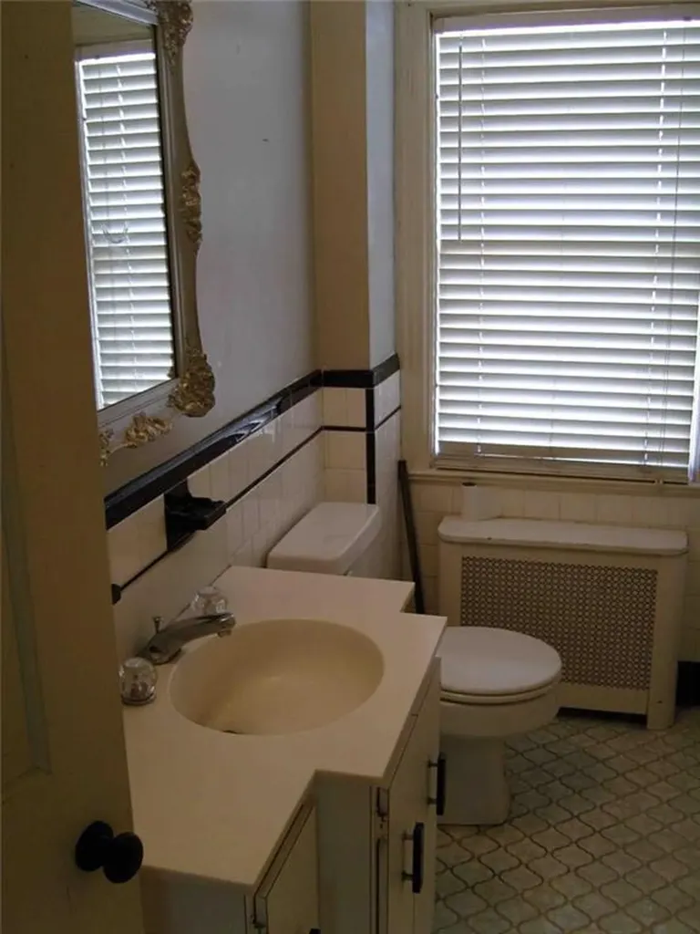 69 Home Avenue Providence RI 02908