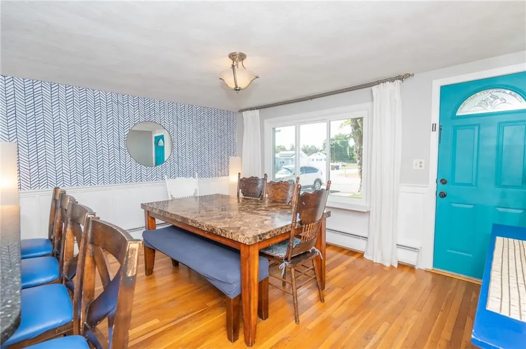 39 Michael Drive Warwick RI 02889
