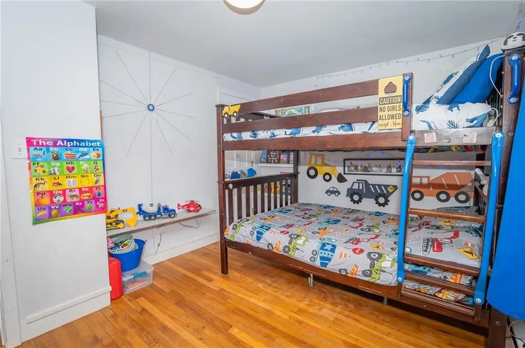 39 Michael Drive Warwick RI 02889