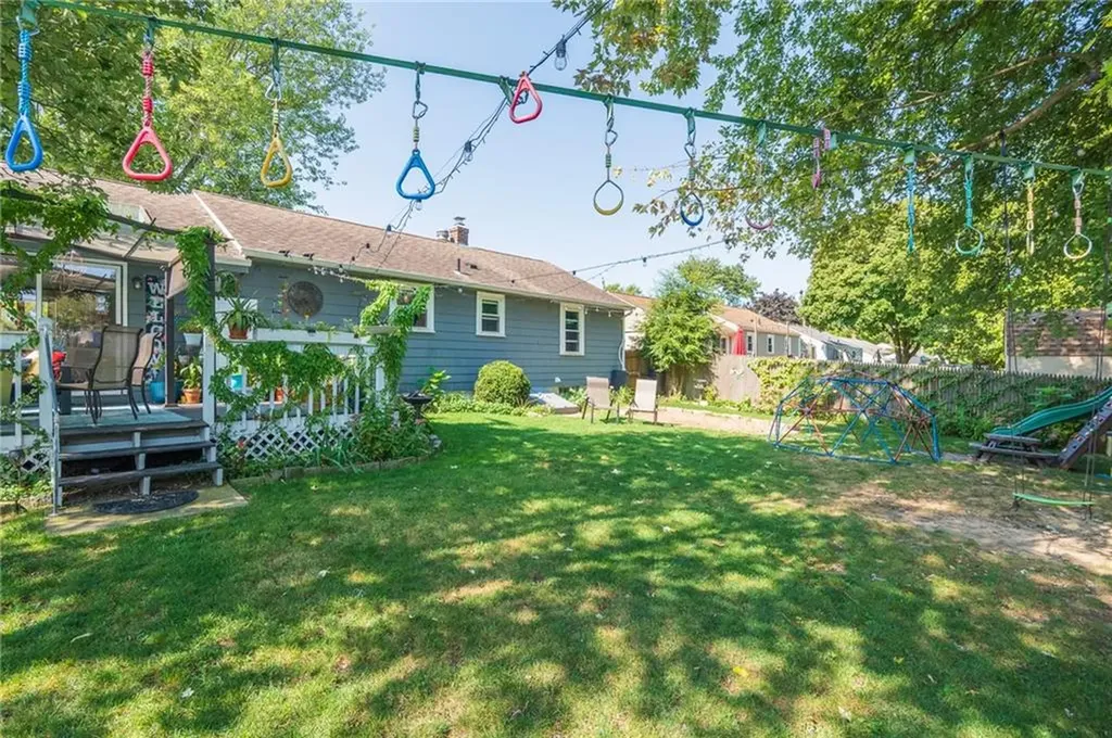39 Michael Drive Warwick RI 02889