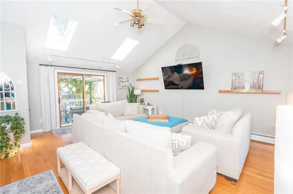 39 Michael Drive Warwick RI 02889
