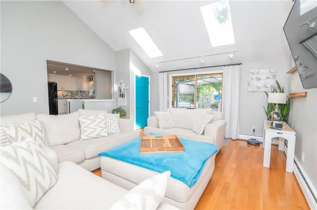 39 Michael Drive Warwick RI 02889