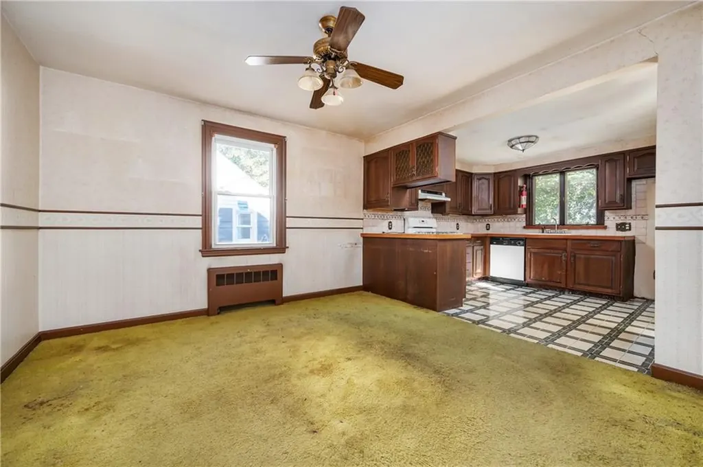 120 Windsor Road Pawtucket RI 02861