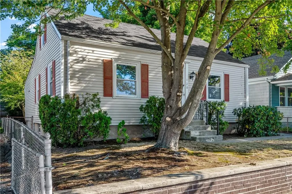 120 Windsor Road Pawtucket RI 02861