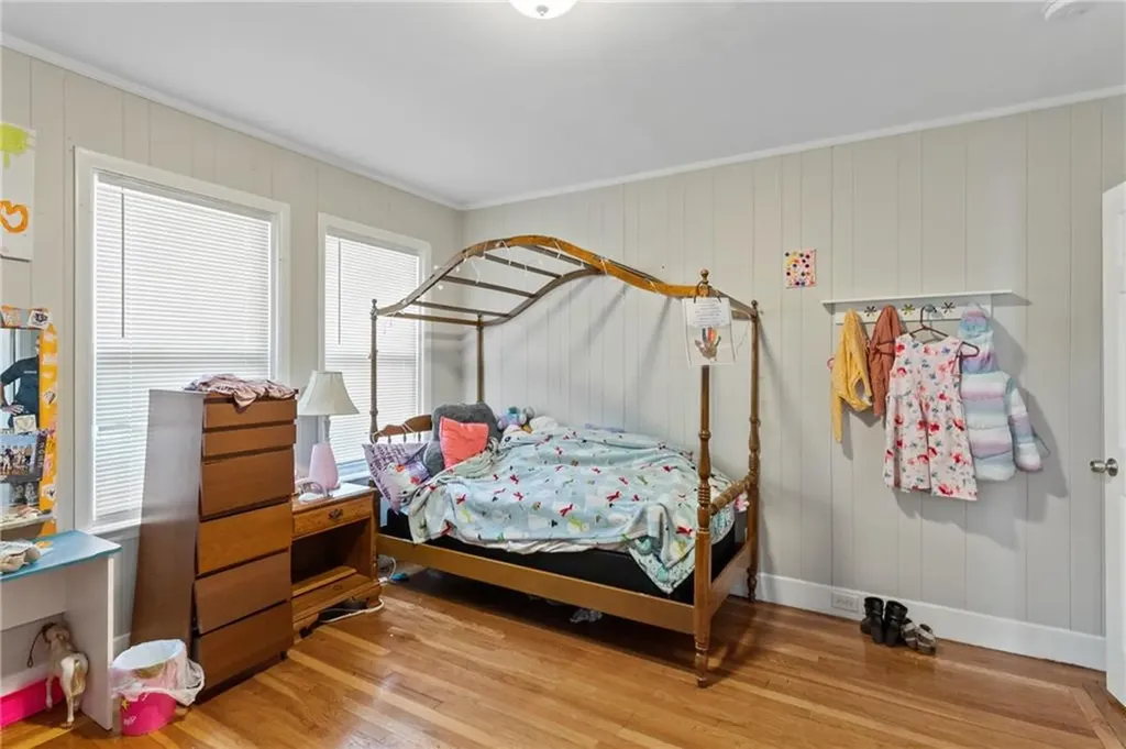 1124 Newport Avenue Pawtucket RI 02861