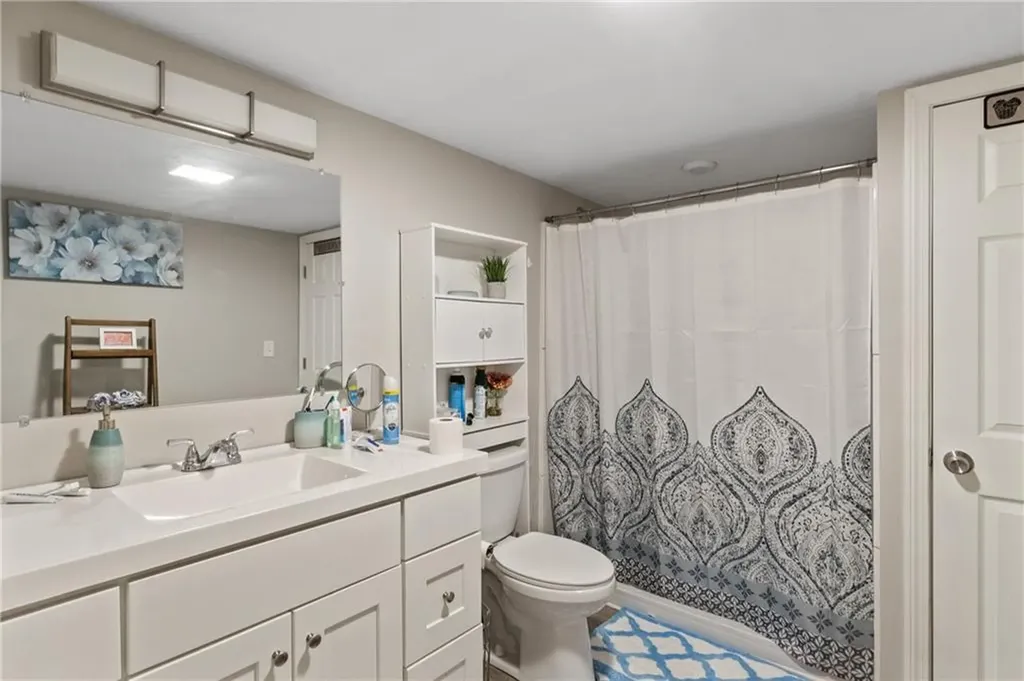 1124 Newport Avenue Pawtucket RI 02861