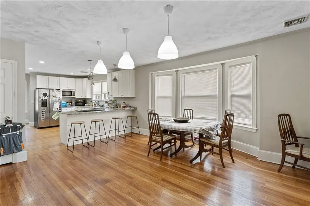 1124 Newport Avenue Pawtucket RI 02861