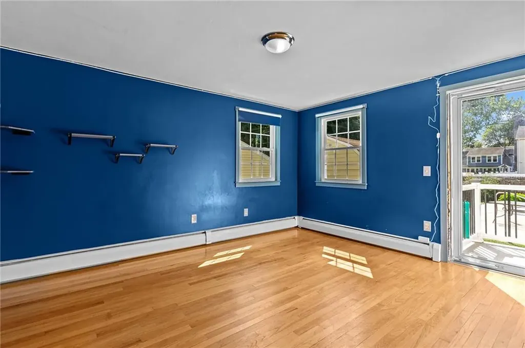 72 Natick Avenue Warwick RI 02886