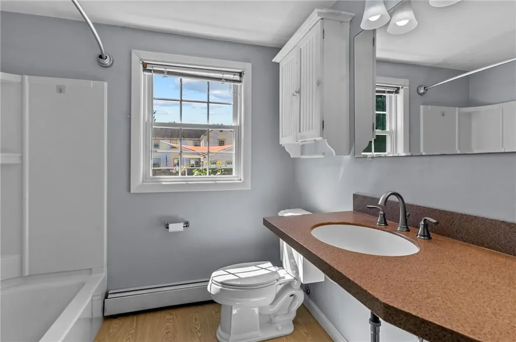 72 Natick Avenue Warwick RI 02886