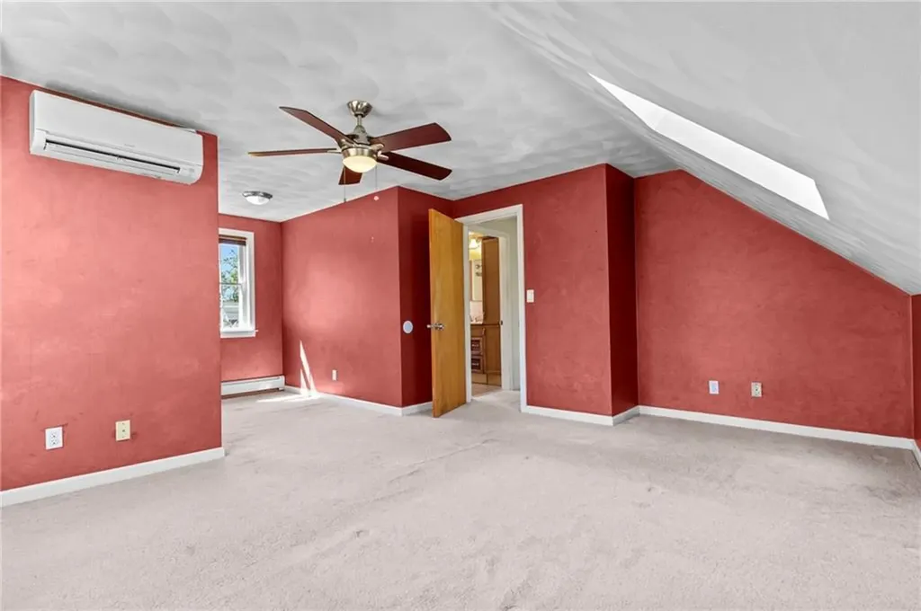 72 Natick Avenue Warwick RI 02886