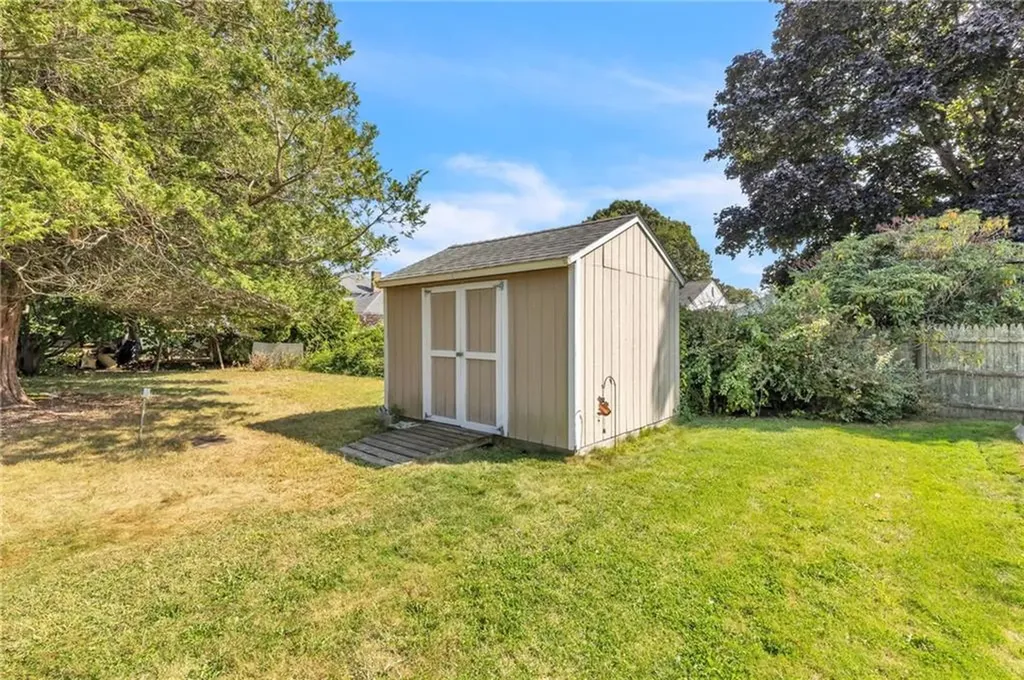 25 Raymond Drive Cumberland RI 02864