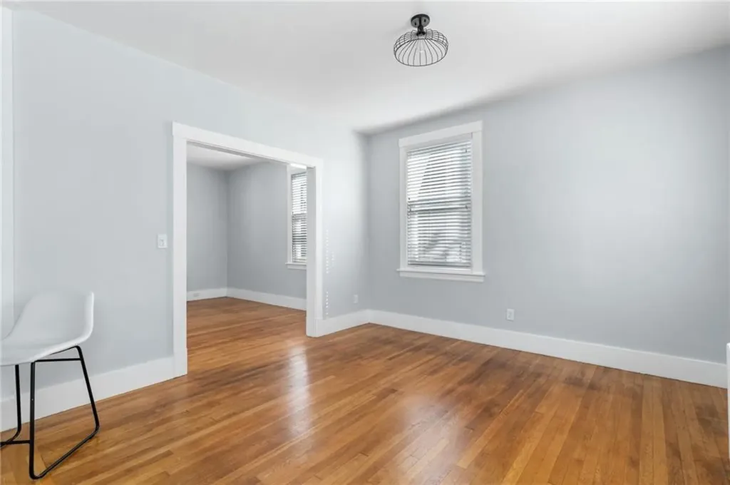 27 Champlin Street Newport RI 02840