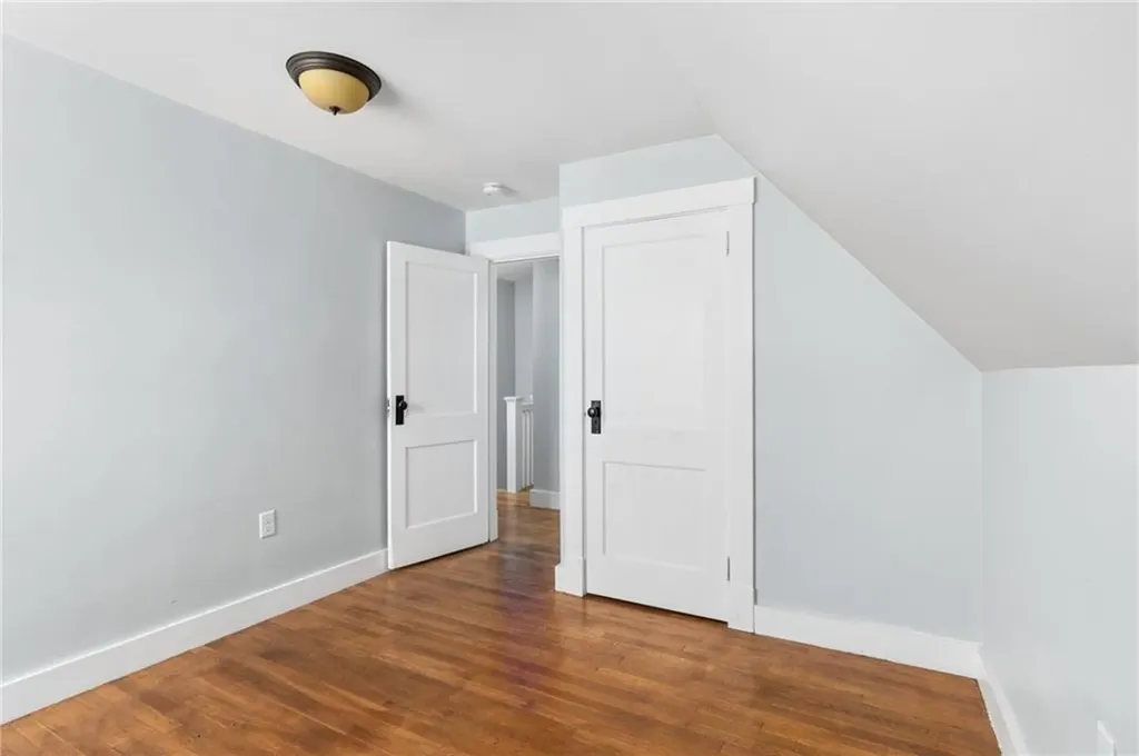 27 Champlin Street Newport RI 02840
