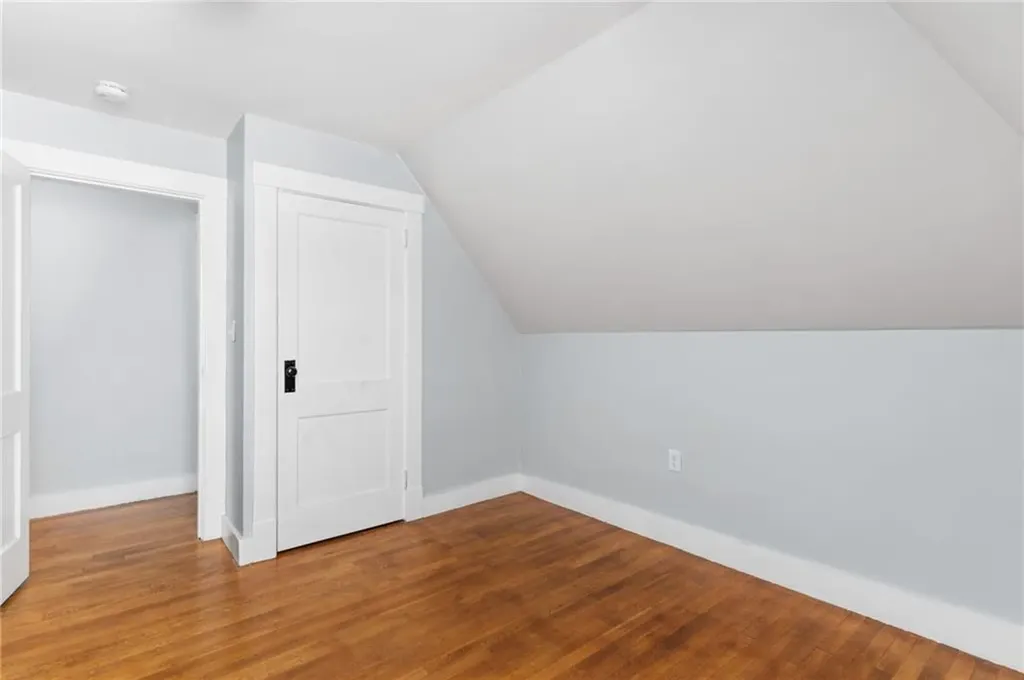 27 Champlin Street Newport RI 02840