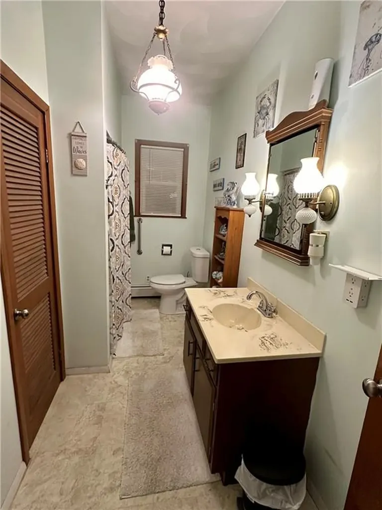 146 Andrews Avenue West Warwick RI 02893