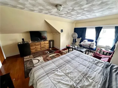 146 Andrews Avenue West Warwick RI 02893