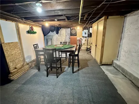 146 Andrews Avenue West Warwick RI 02893