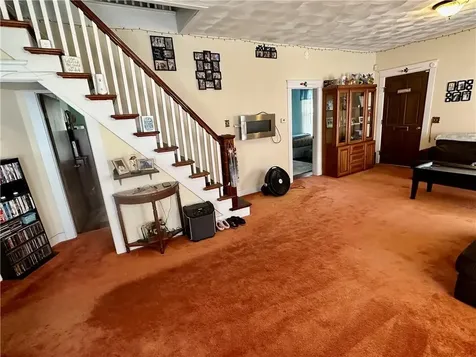 146 Andrews Avenue West Warwick RI 02893