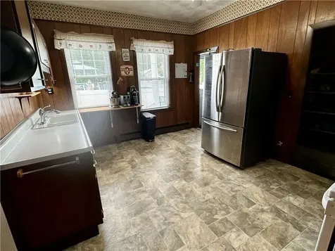 146 Andrews Avenue West Warwick RI 02893