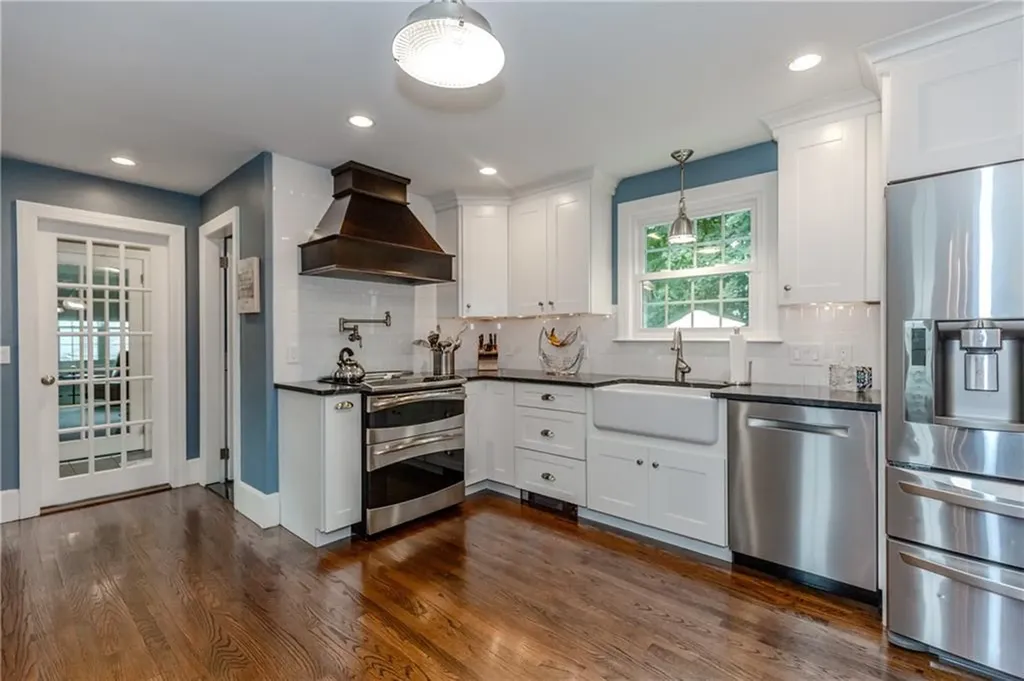 14 Hillsdale Drive Cranston RI 02920