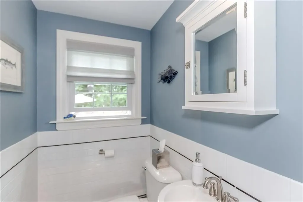 14 Hillsdale Drive Cranston RI 02920
