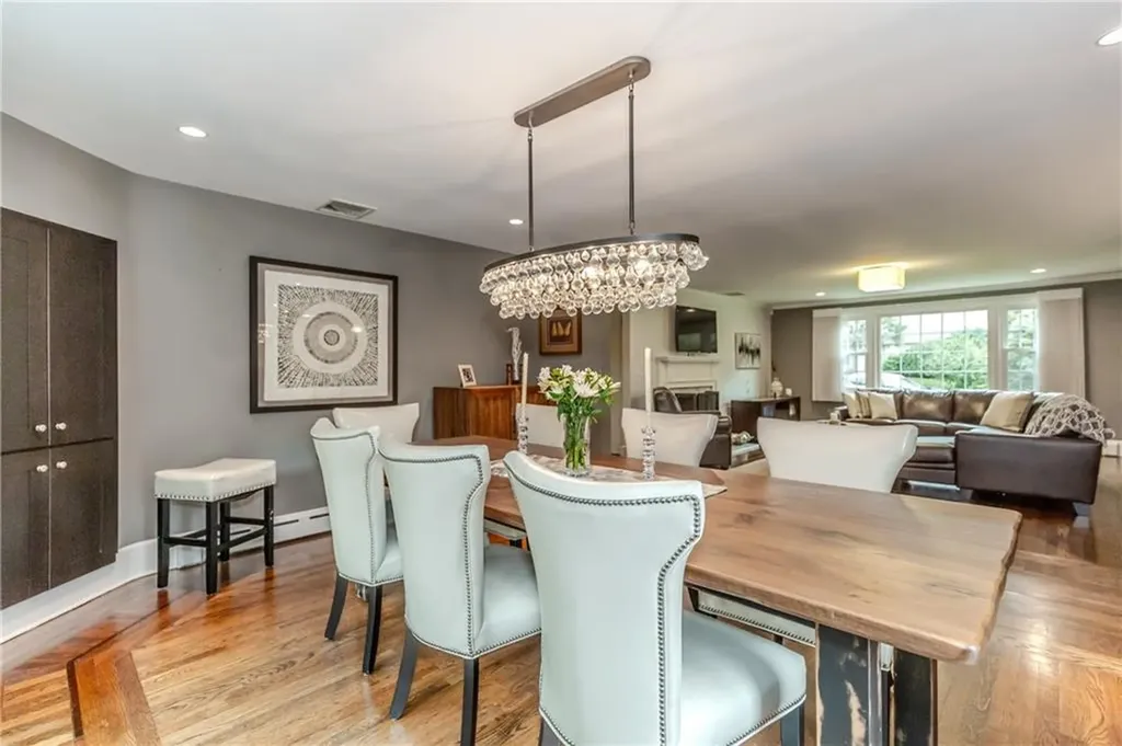 14 Hillsdale Drive Cranston RI 02920