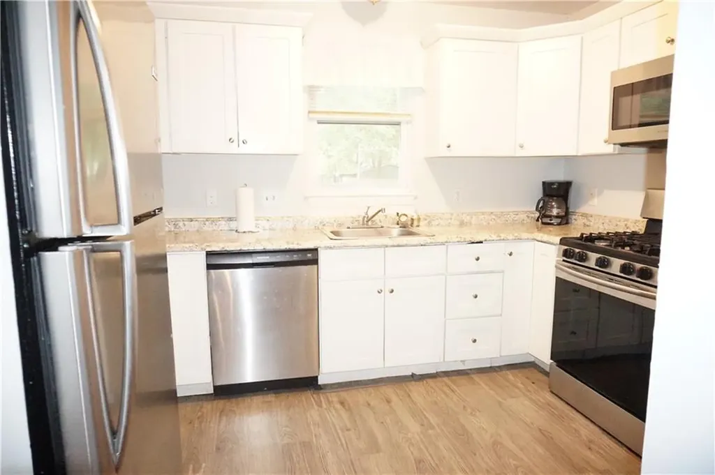 116 Allston Street Providence RI 02908