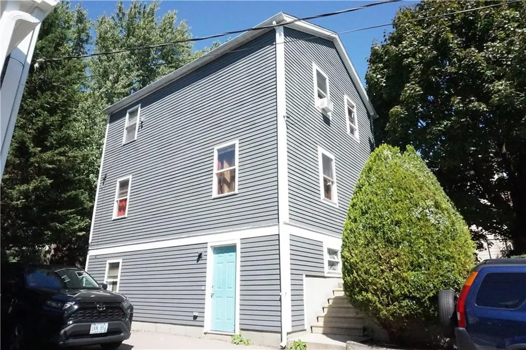 116 Allston Street Providence RI 02908