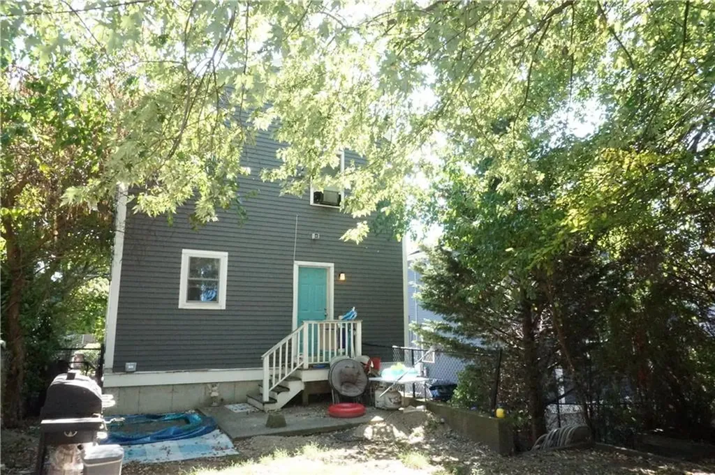 116 Allston Street Providence RI 02908