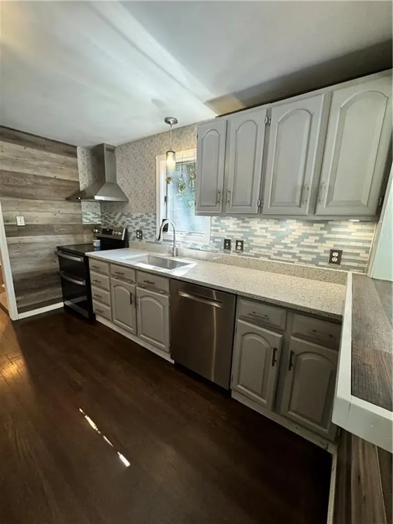 3370 Diamond Hill Road Cumberland RI 02864