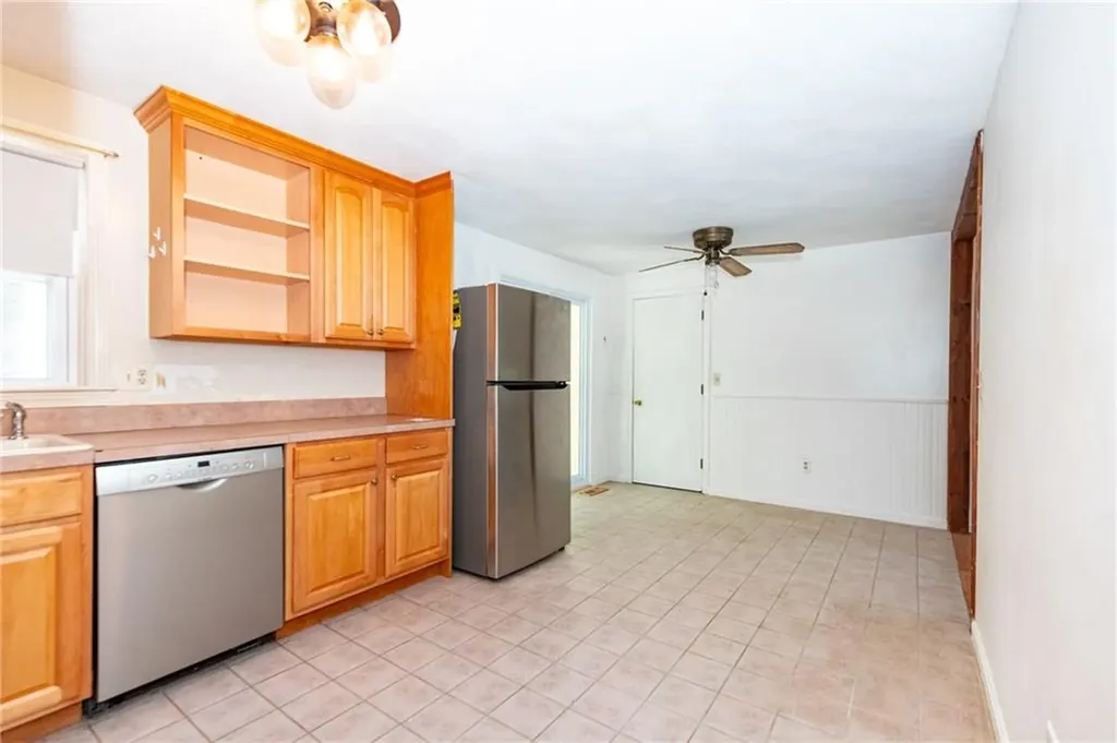 3 Black Walnut Drive Coventry RI 02816