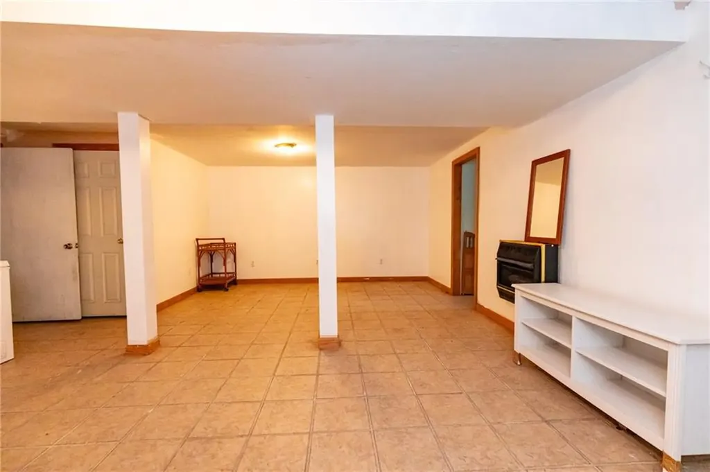 3 Black Walnut Drive Coventry RI 02816