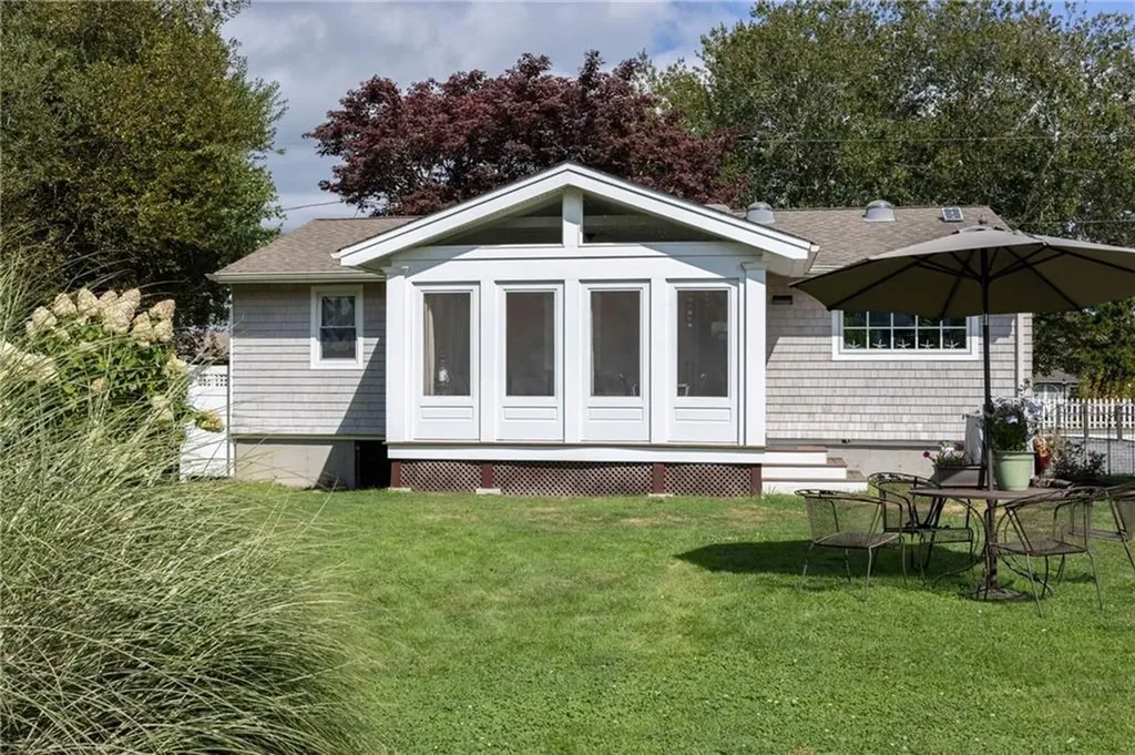 73 Upper Highland Road Charlestown RI 02813