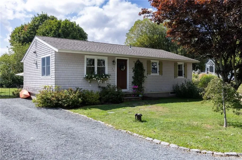 73 Upper Highland Road Charlestown RI 02813