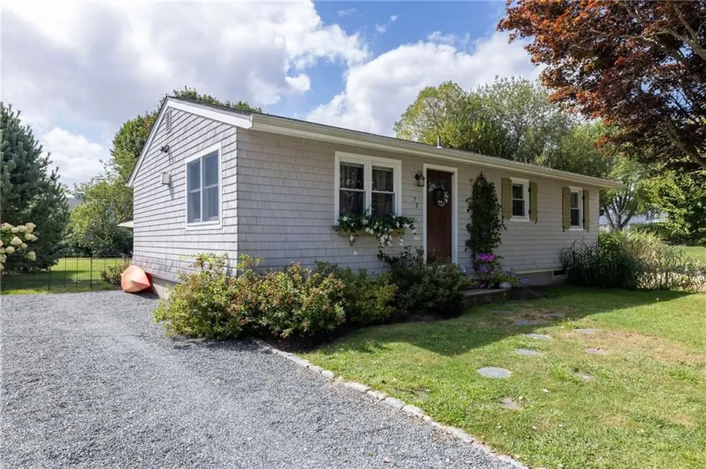 73 Upper Highland Road Charlestown RI 02813