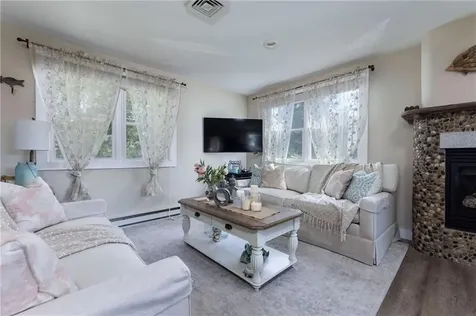 73 Upper Highland Road Charlestown RI 02813