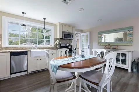73 Upper Highland Road Charlestown RI 02813
