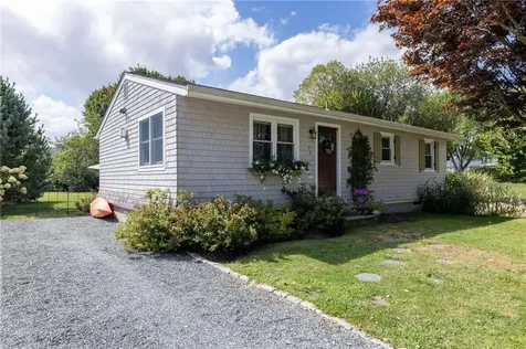 73 Upper Highland Road Charlestown RI 02813