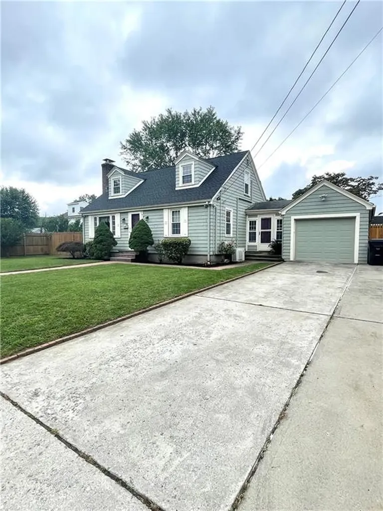 54 River Avenue West Warwick RI 02893