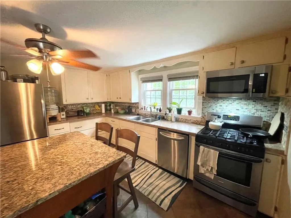 54 River Avenue West Warwick RI 02893