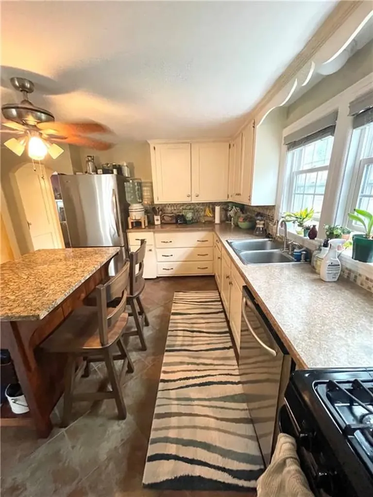 54 River Avenue West Warwick RI 02893