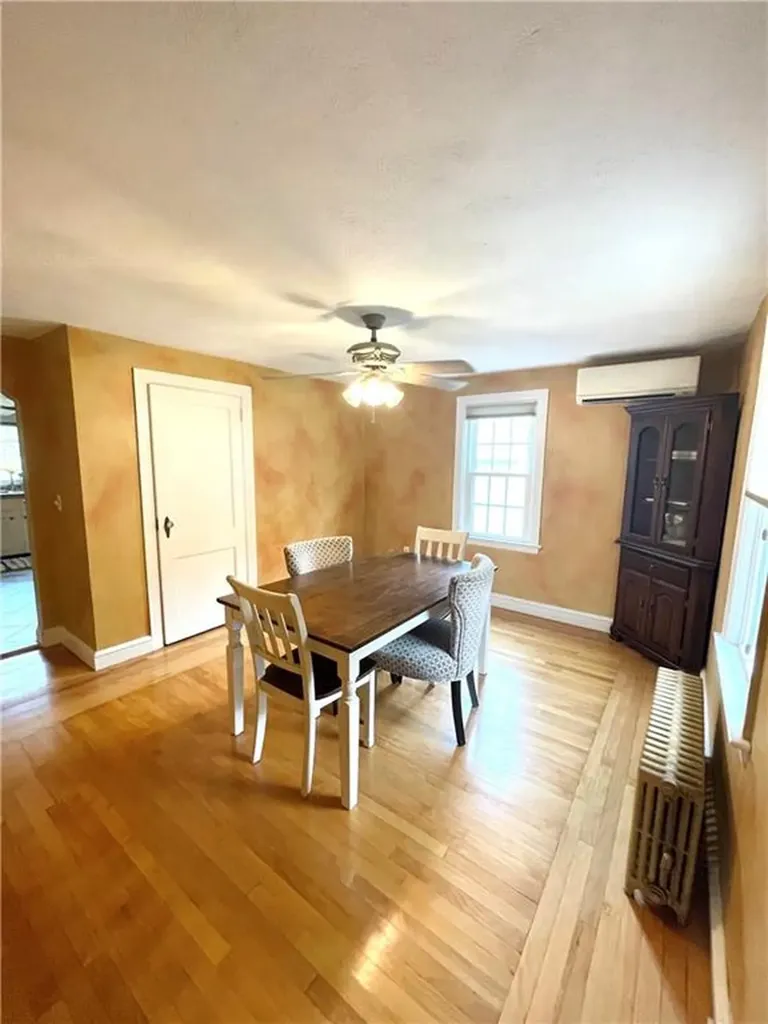 54 River Avenue West Warwick RI 02893