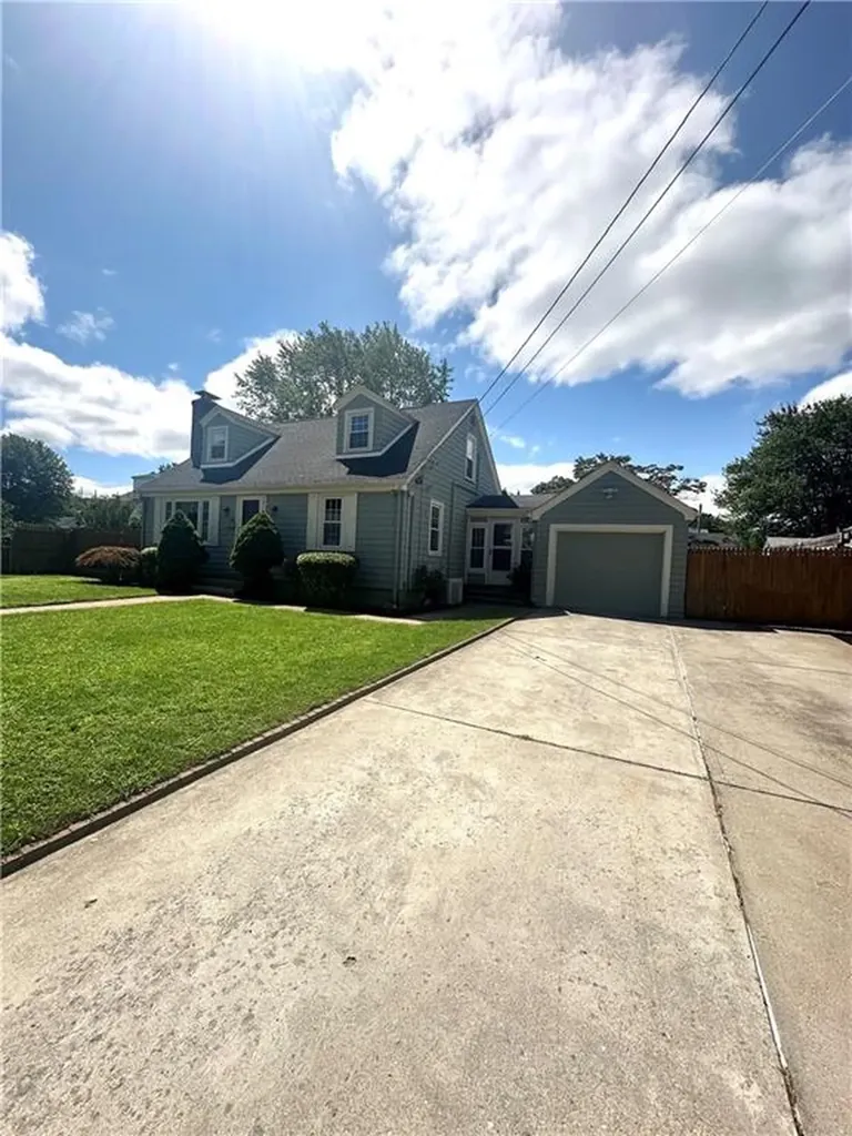 54 River Avenue West Warwick RI 02893
