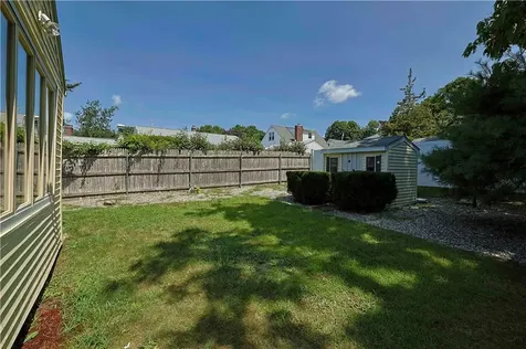 34 Sampson Avenue North Providence RI 02911